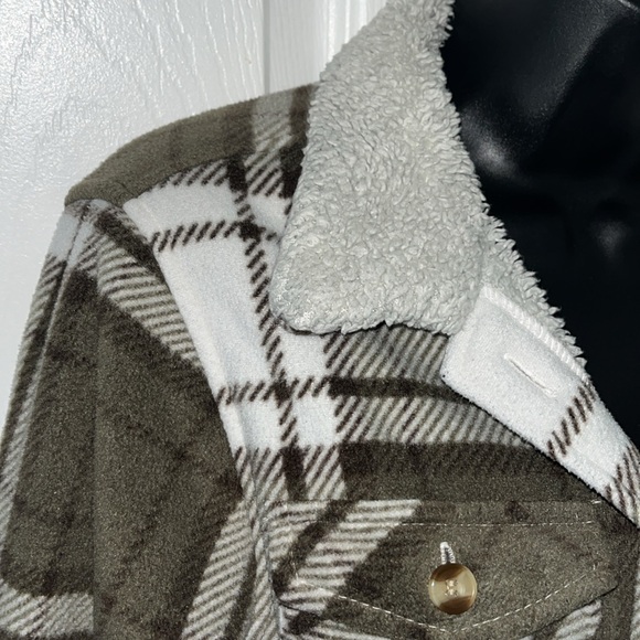 Fashion Nova Cozy Days Plaid Shacket - Taupe/combo - Picture 11 of 12